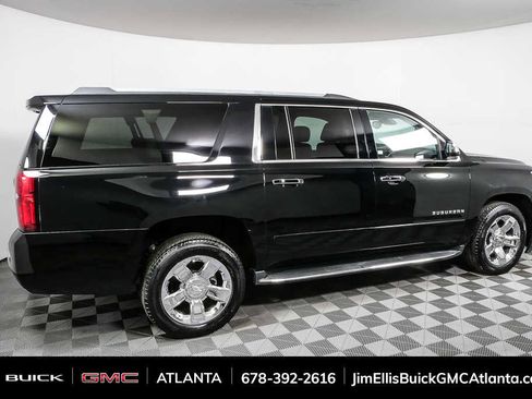 Used 2017 Chevrolet Suburban Premier image 2