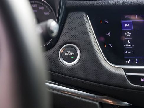 Used 2023 Cadillac XT5 Premium Luxury w/ Technology Package image 17