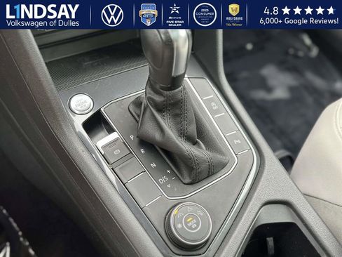 Used 2020 Volkswagen Tiguan SE R-Line w/ 3rd Row Seat Package image 20