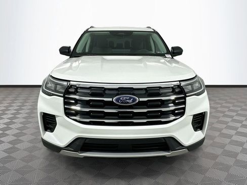 New 2026 Ford Explorer Active AWD/4WD image 2