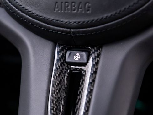 Used 2021 BMW M440i Convertible w/ Premium Package image 19