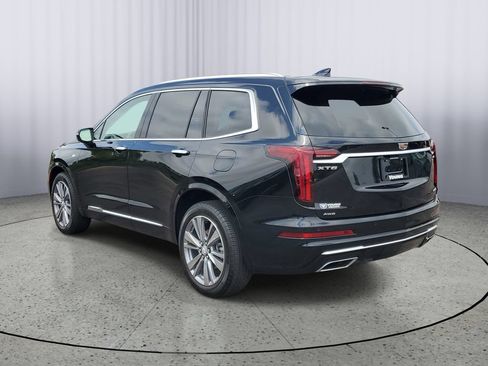 Used 2025 Cadillac XT6 Premium Luxury w/ LPO, Floor Liner Package AWD/4WD image 4