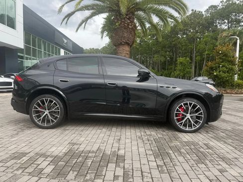 Certified 2023 Maserati Grecale Modena AWD/4WD image 8