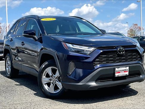 Used 2023 Toyota RAV4 XLE image 2