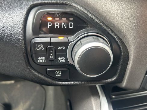 Used 2020 RAM 1500 Big Horn AWD/4WD image 25