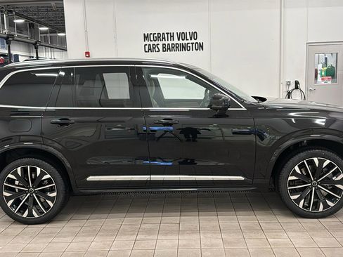 New 2026 Volvo XC90 T8 Plus w/ Protection Package Premier image 4