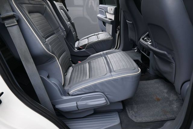 Used 2020 Lincoln Navigator Black Label AWD/4WD image 24