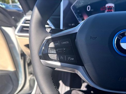 Used 2025 BMW i4 eDrive40 RWD image 14