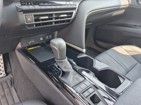 Used 2026 Toyota Camry XSE FWD image 12