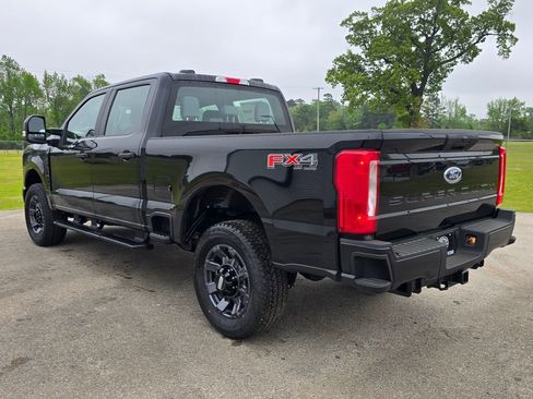 New 2026 Ford F250 XL w/ STX Appearance Package AWD/4WD image 4