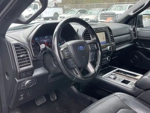 Used 2020 Ford Expedition Max Limited image 13