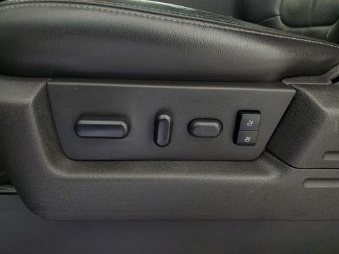Used 2012 Ford F150 Lariat w/ Lariat Plus Pkg RWD image 23
