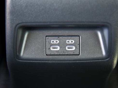 Used 2025 Toyota Corolla LE w/ Convenience Package FWD image 37