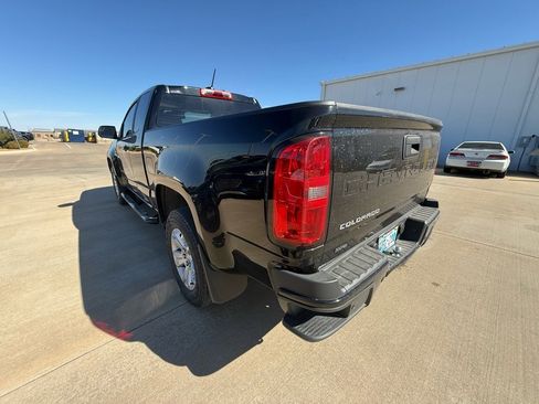 Used 2021 Chevrolet Colorado LT w/ Fleet Safety Package image 8