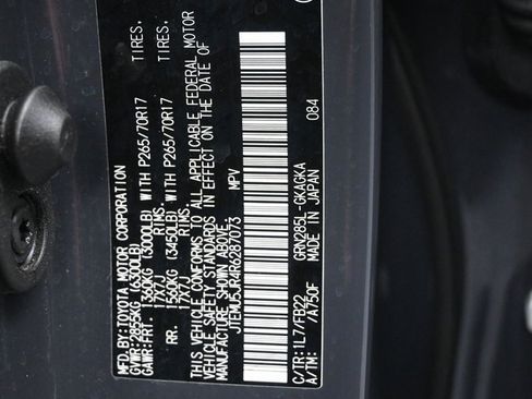 Used 2024 Toyota 4Runner SR5 image 14