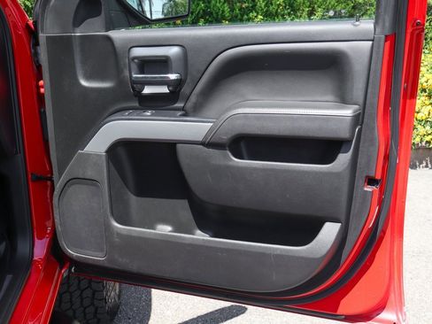 Used 2018 Chevrolet Silverado 1500 LT w/ Texas Edition image 40