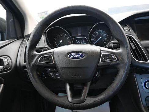Used 2018 Ford Focus SEL image 26