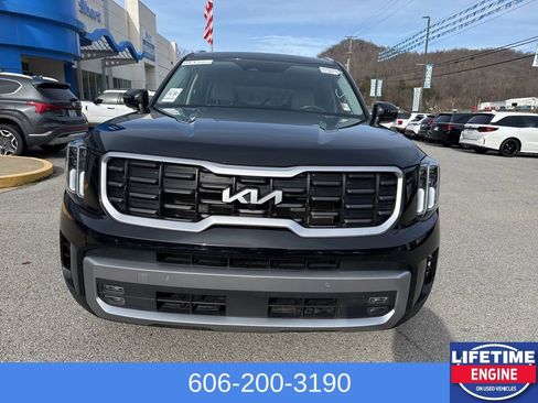 Used 2023 Kia Telluride SX Prestige image 2