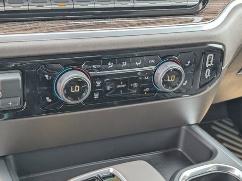 New 2026 Chevrolet Silverado 1500 LT w/ All Star Edition Plus AWD/4WD image 28