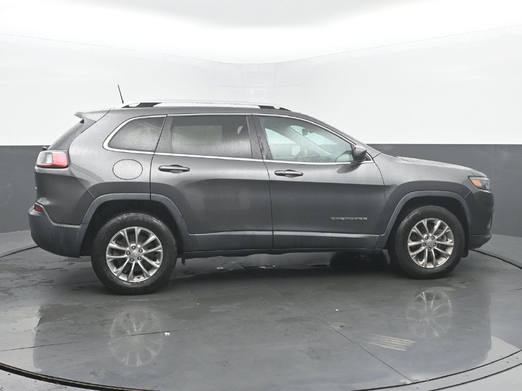 Used 2019 Jeep Cherokee Latitude Plus w/ Comfort/Convenience Group AWD/4WD image 7