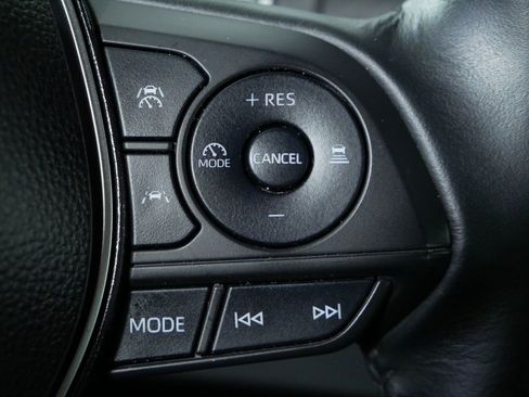 Used 2025 Toyota Corolla SE w/ Convenience Package FWD image 26
