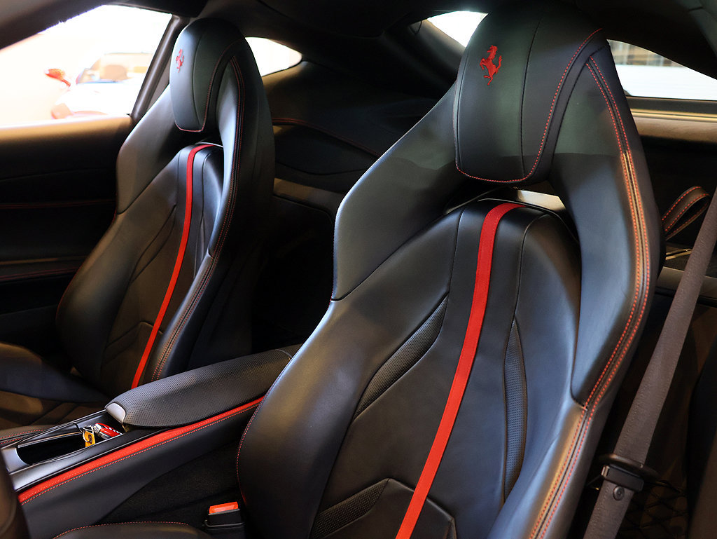 Certified 2018 Ferrari 812 Superfast RWD image 48