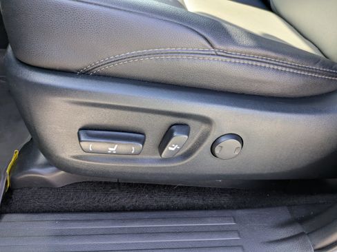 Used 2023 Toyota 4Runner SR5 Premium w/ Moonroof Package image 11