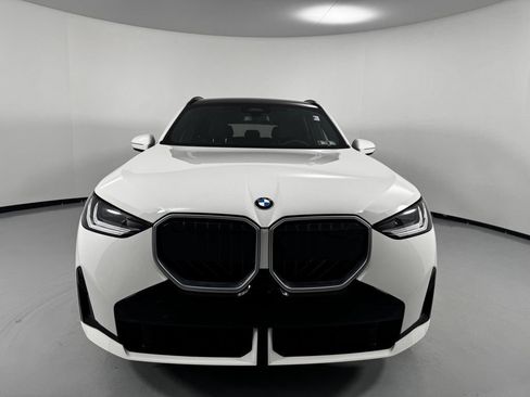 Certified 2026 BMW X3 xDrive30i AWD/4WD image 3