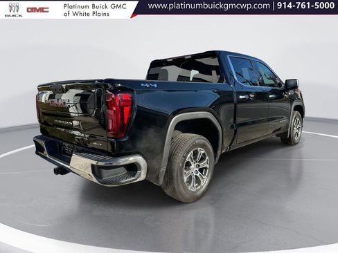 Used 2024 GMC Sierra 1500 SLT image 4