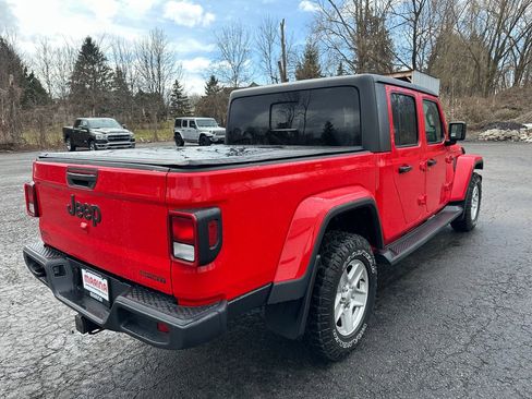 Certified 2021 Jeep Gladiator Sport image 15