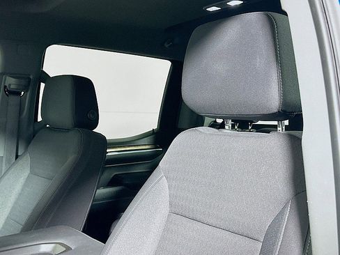 Used 2024 GMC Sierra 1500 Elevation image 19