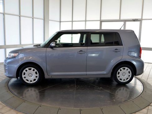 Used 2012 Scion xB image 4