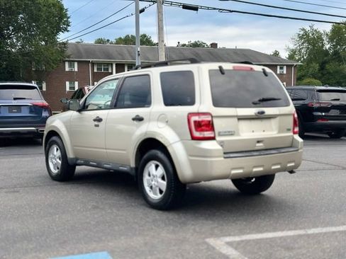 Used 2012 Ford Escape XLT AWD/4WD image 3