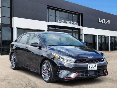 Used 2023 Kia Forte GT FWD image 3