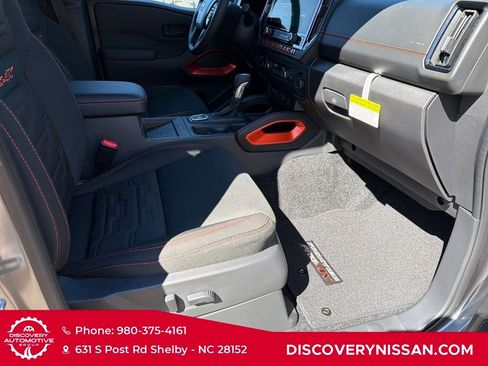 New 2026 Nissan Frontier PRO-4X w/ Pro-4x Convenience Package AWD/4WD image 35