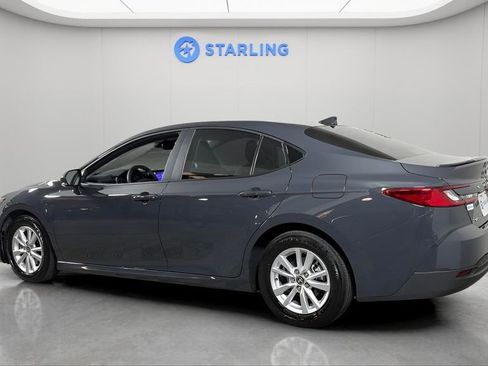 Used 2026 Toyota Camry LE w/ Convenience Package image 4