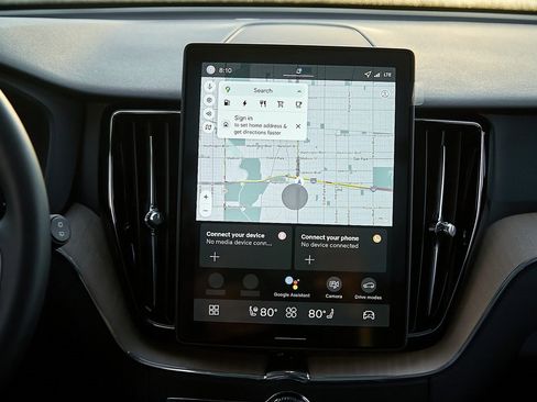 New 2026 Volvo XC60 T8 Plus w/ Protection Package Premier image 26