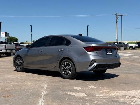 Used 2024 Kia Forte LXS FWD image 6