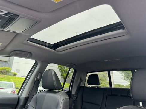 Certified 2023 Honda Ridgeline RTL image 13