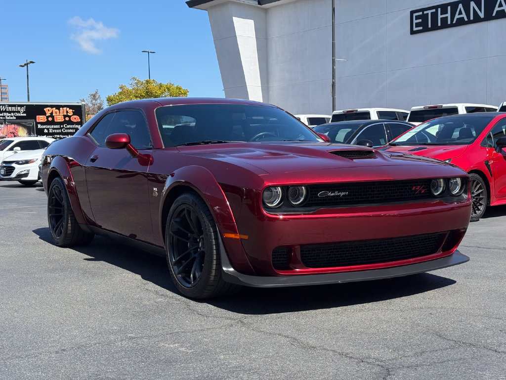 Used 2021 Dodge Challenger R/T Scat Pack RWD image 5