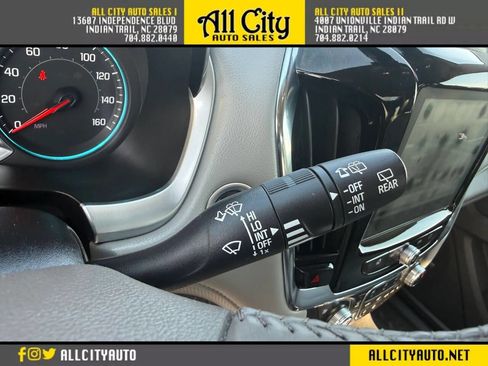 Used 2018 Chevrolet Traverse Premier AWD/4WD image 22