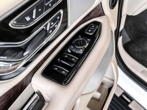 Used 2021 Lincoln Navigator L Reserve image 39