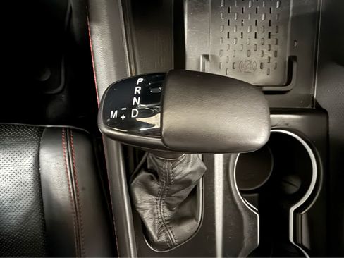 Used 2025 Dodge Durango R/T AWD/4WD image 25