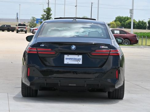 Certified 2024 BMW i5 M60 AWD/4WD image 8