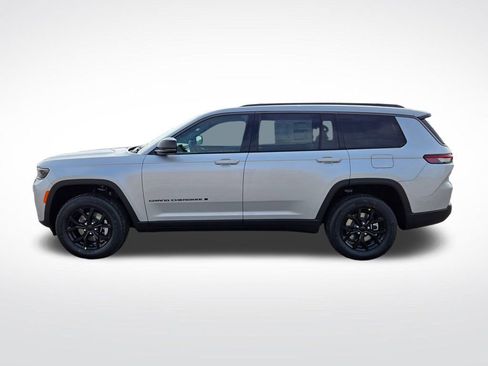 New 2026 Jeep Grand Cherokee L 4WD image 6