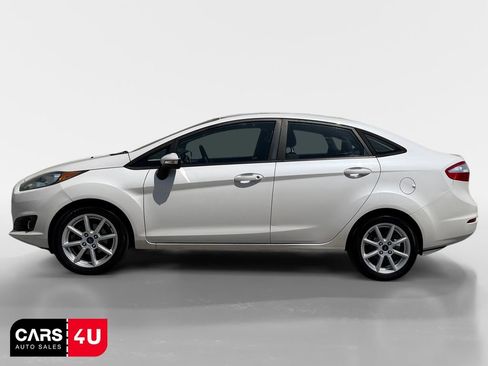 Used 2016 Ford Fiesta SE w/ Equipment Group 201A FWD image 4