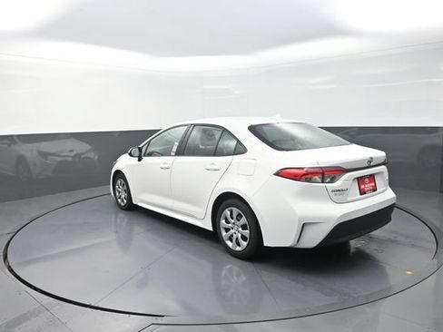 Used 2024 Toyota Corolla LE FWD image 53