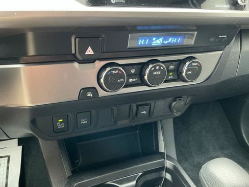 Used 2021 Toyota Tacoma SR5 w/ Technology Package RWD image 15