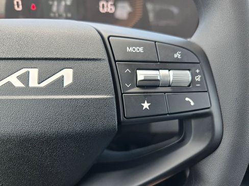 New 2026 Kia K4 LXS FWD image 27
