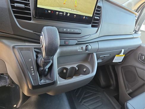 New 2025 Ford Transit 250 148 Medium Roof w/ Load Area Protection Package image 20